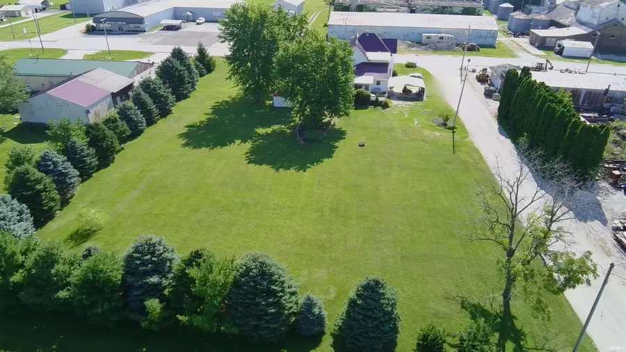 402 N Old Us Highway 41, Boswell, IN 47921 - #2