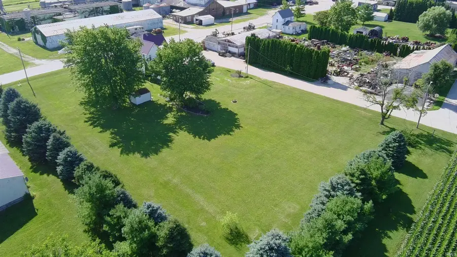 402 N Old Us Highway 41, Boswell, IN 47921 - #3