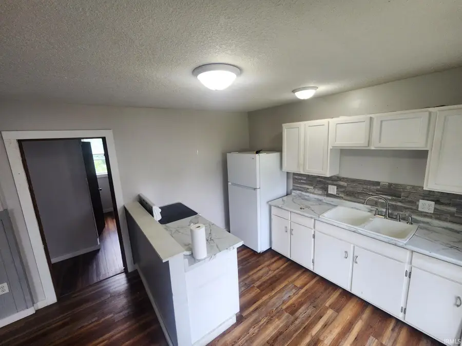 305 S Clay Street, Claypool, IN 46510 - #3
