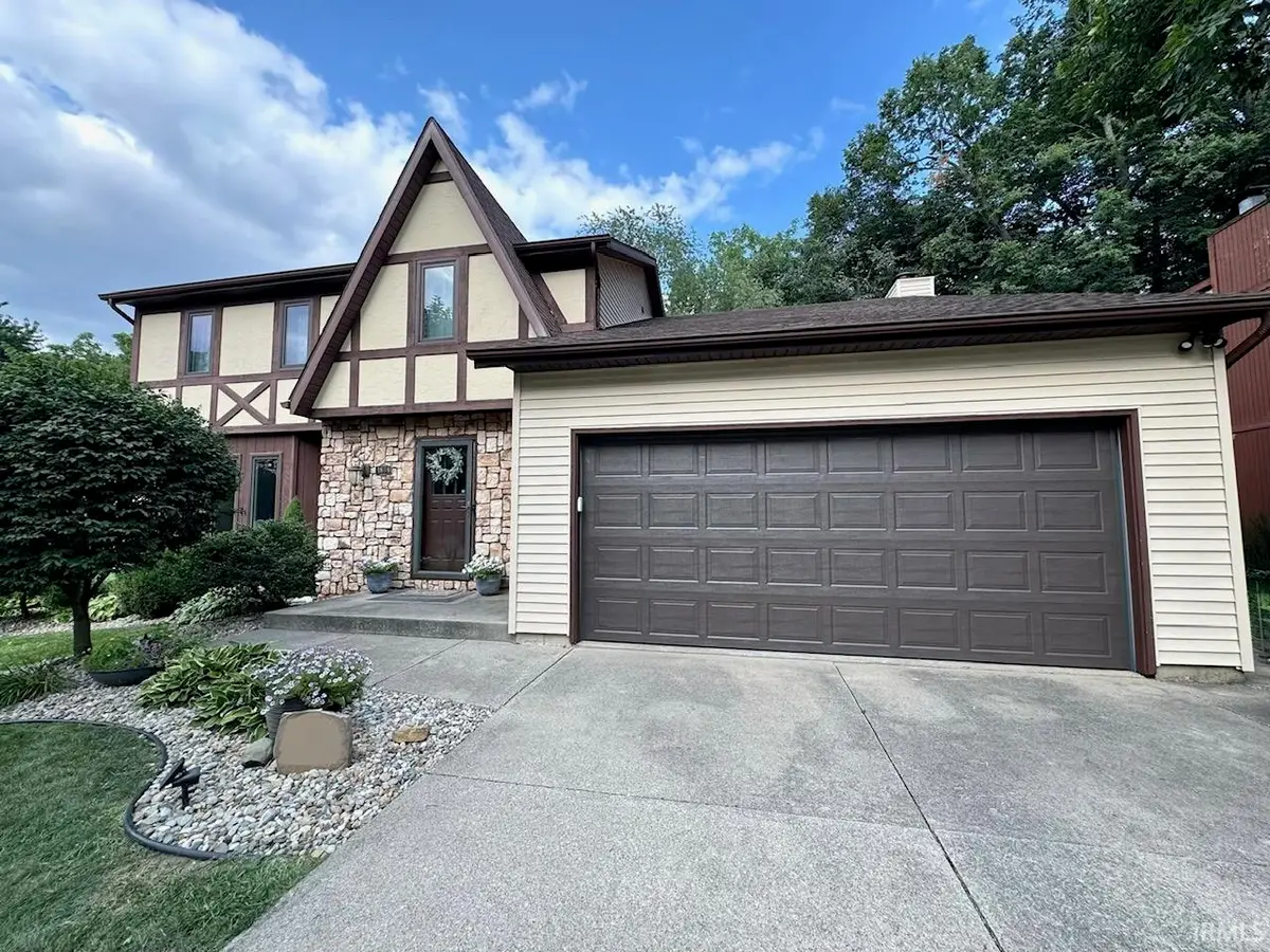 1834 Forest Edge Drive, Mishawaka, IN 46544 - #1