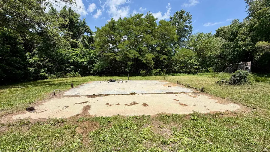 307 W River Drive, Patoka, IN 47666 - #3