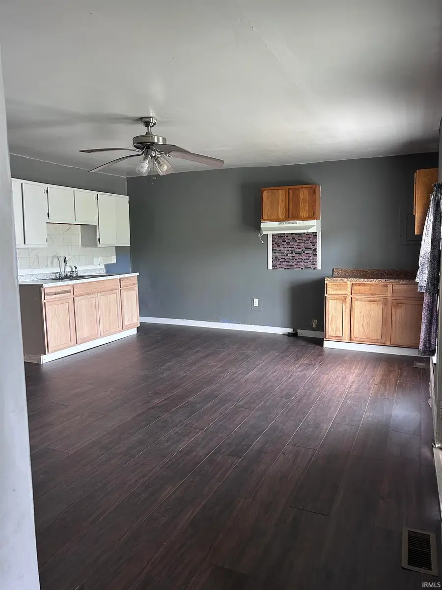 1817 North Street, Washington, IN 47501 - #2