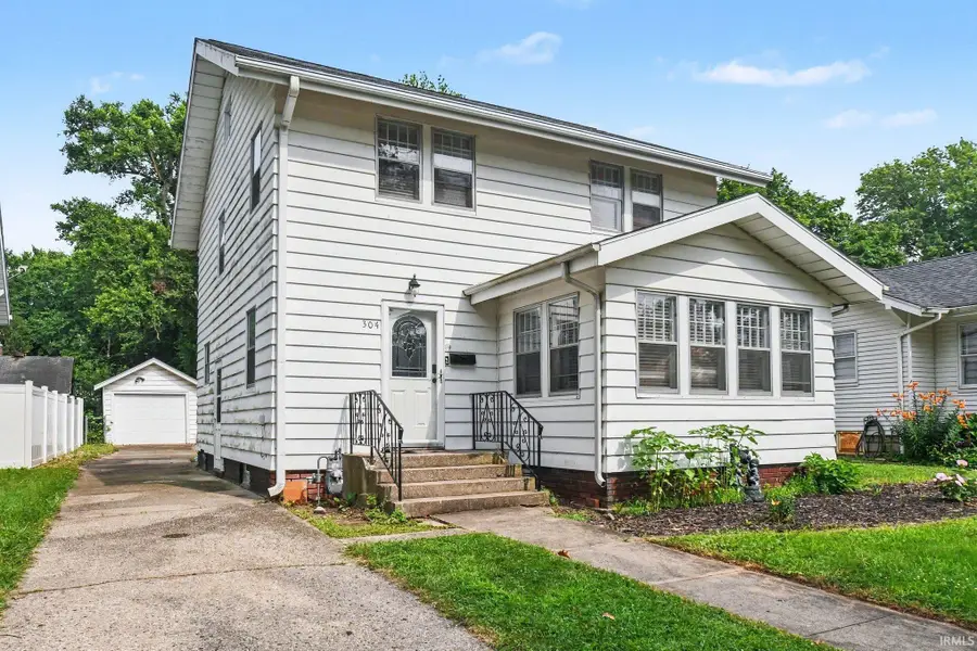 304 Arcade Avenue, Elkhart, IN 46514 - #2