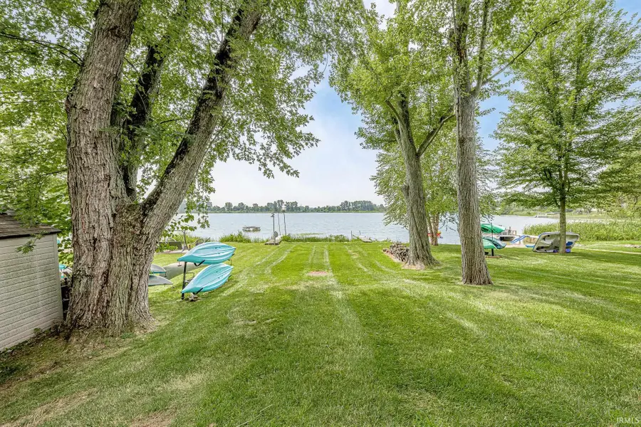 5367 W Diamond Lake Road, Wawaka, IN 46794 - #3