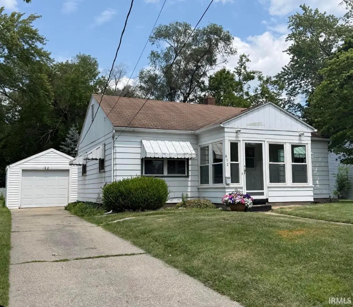 612 Sunset Avenue, Elkhart, IN 46514 - #1