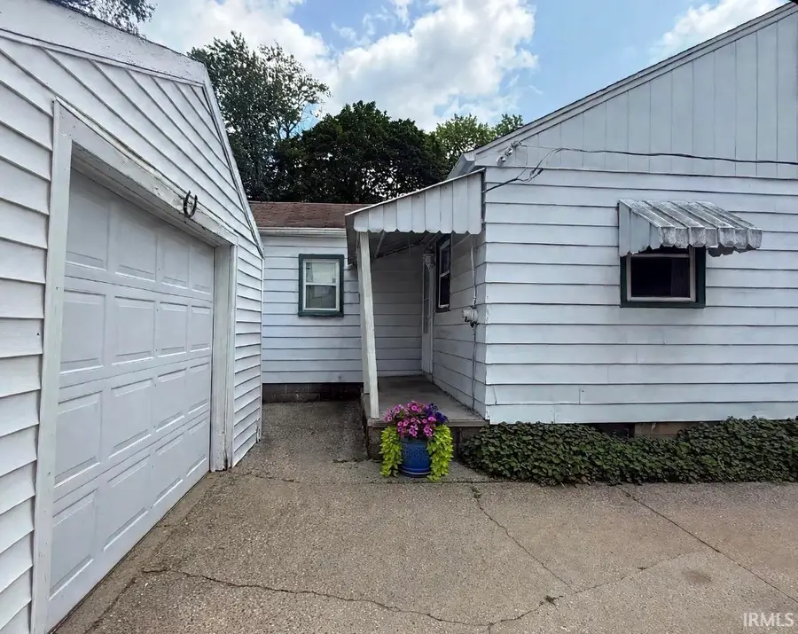 612 Sunset Avenue, Elkhart, IN 46514 - #3
