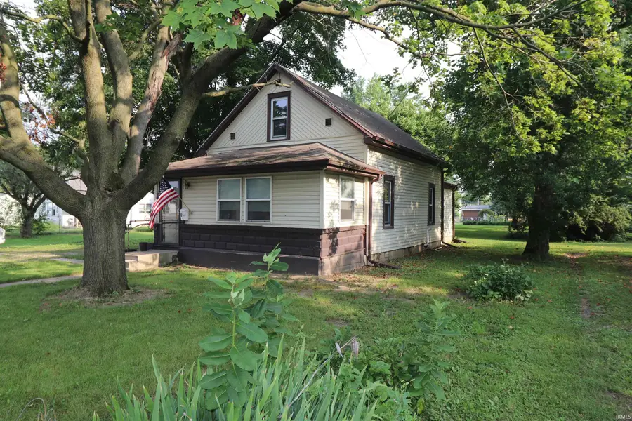 854 Blinn Avenue, Frankfort, IN 46041 - #2