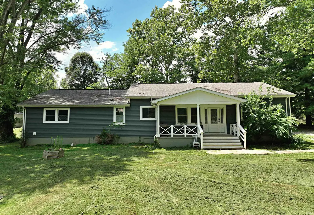 1501 Fox Run Drive, Washington, IN 47501 - #1
