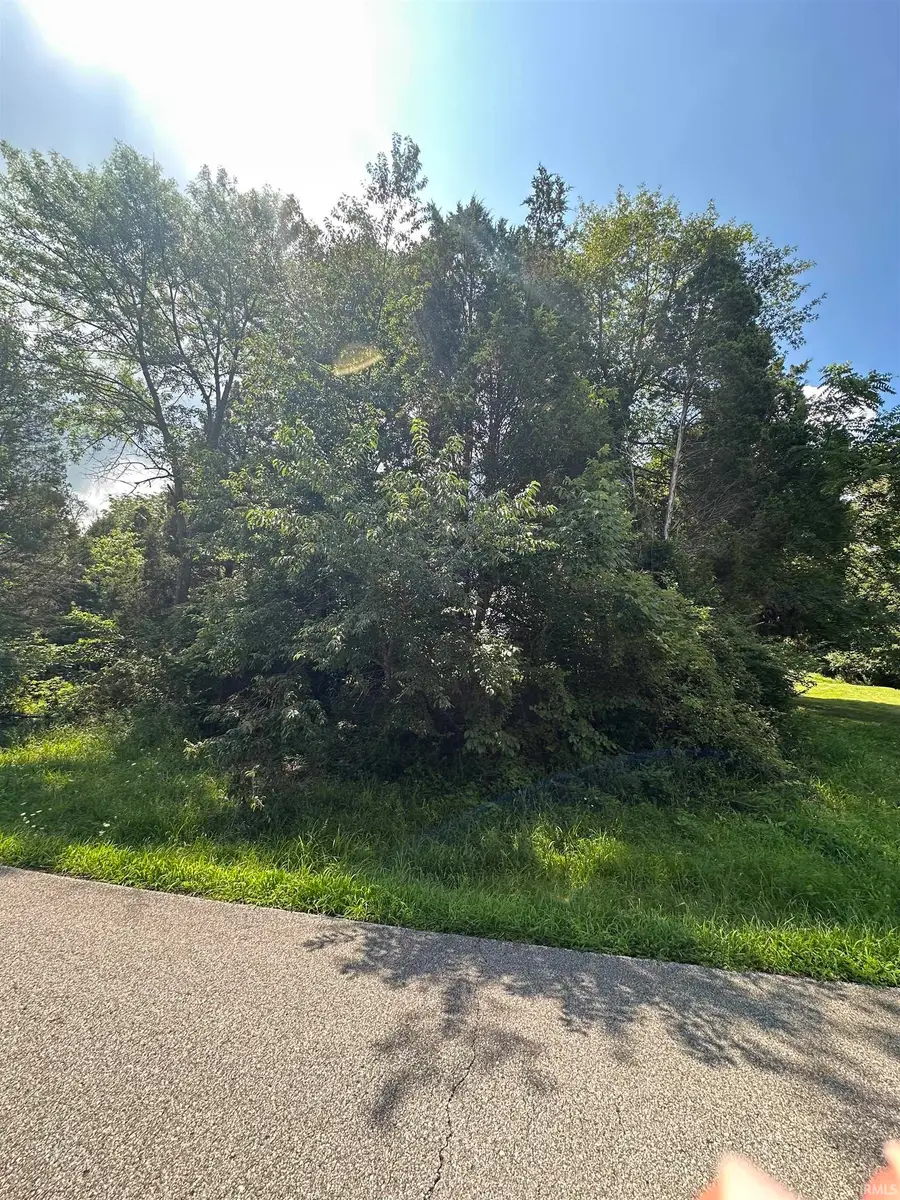 924 S Snowball Lane, Santa Claus, IN 47579 - #2