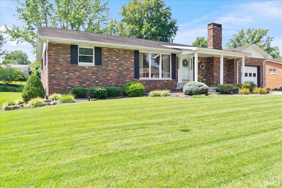 311 W 34th Street, Jasper, IN 47546 - #2