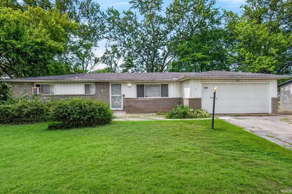 2612 Oakwood Drive, Fort Wayne, IN 46816
