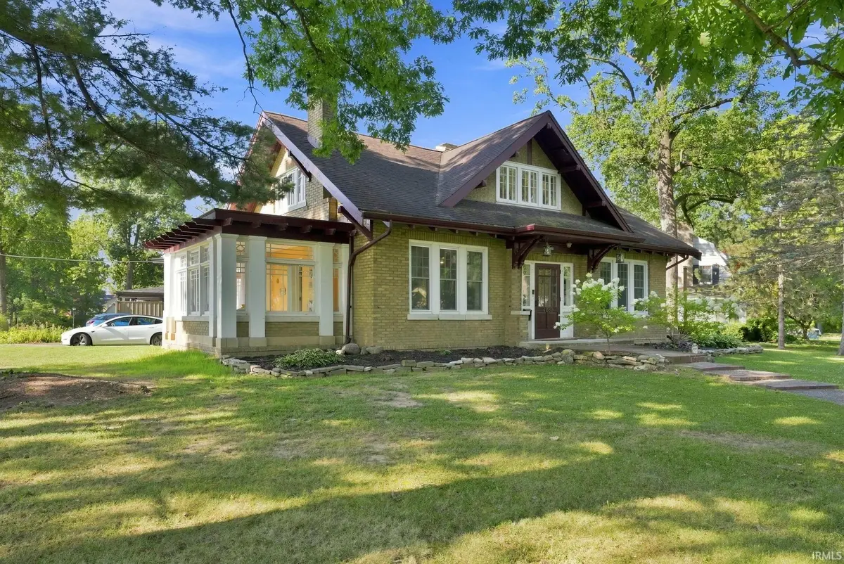 4230 Indiana Avenue, Fort Wayne, IN 46807 - #1