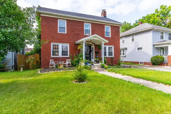 209 S Cornell Circle, Fort Wayne, IN 46807