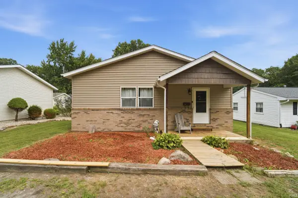113 W Elm Street, Flora, IN 46929