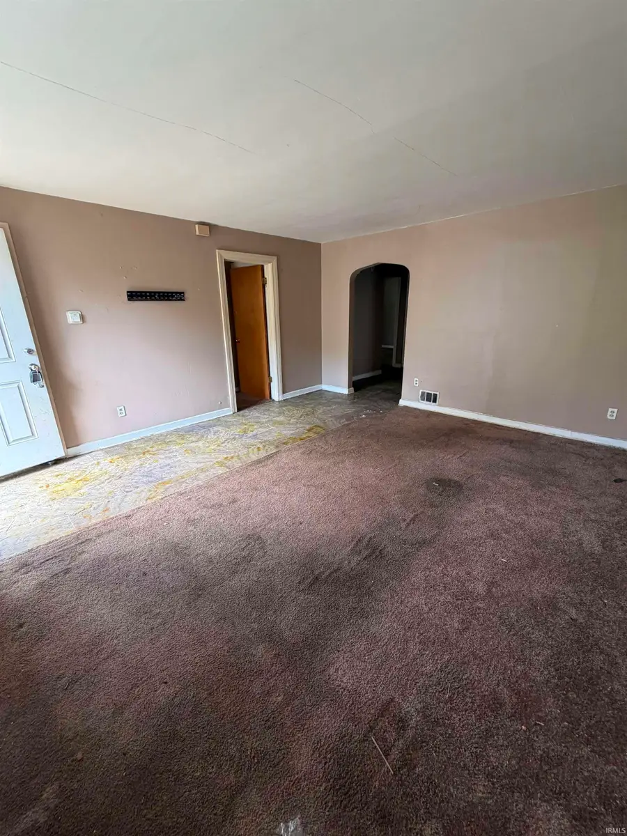 4113 Holton Avenue, Fort Wayne, IN 46806 - #2