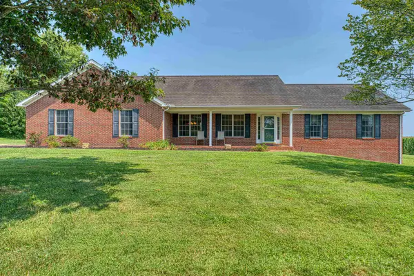 13701 Petersburg Road, Evansville, IN 47725