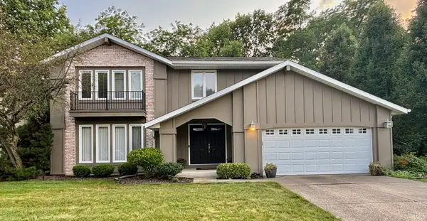 5717 S Bridgeton Lane, South Bend, IN 46614