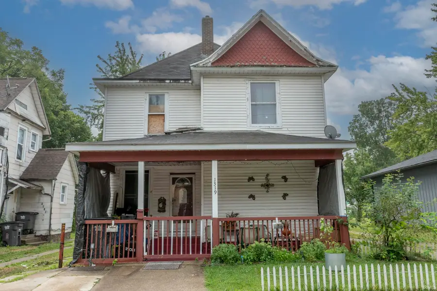 1319 W Franklin St Street, Elkhart, IN 46516 - #2