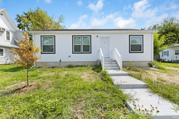 2204 Kemble Avenue, South Bend, IN 46613