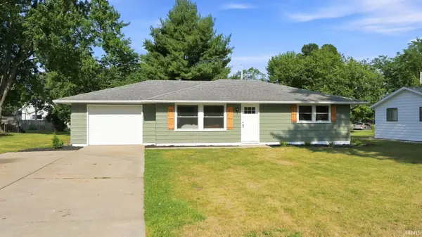 233 S Division Street, Auburn, IN 46706
