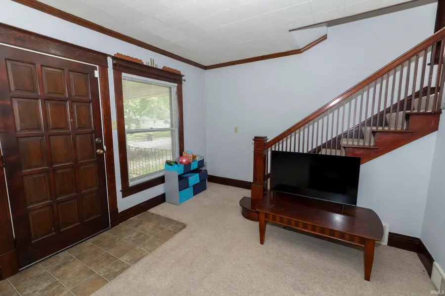 683 W Lexington Avenue, Elkhart, IN 46514 - #3