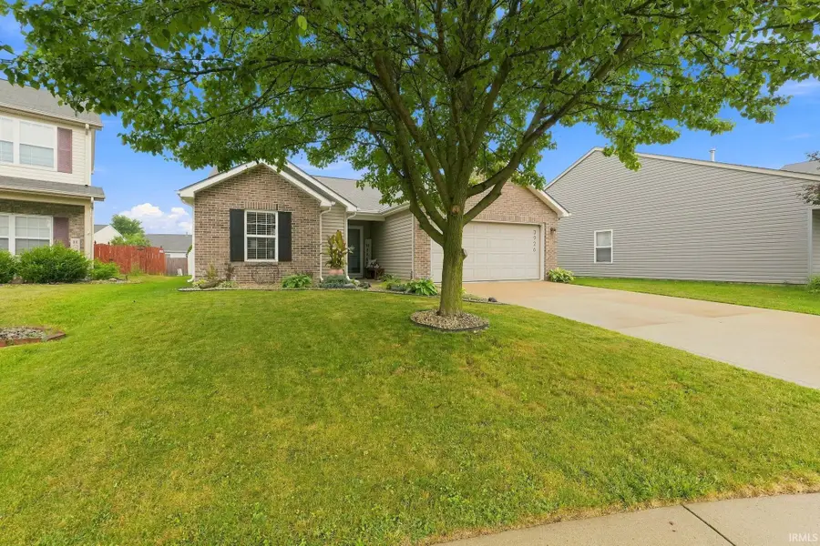 3926 Whitfield Chase, Fort Wayne, IN 46815 - #3