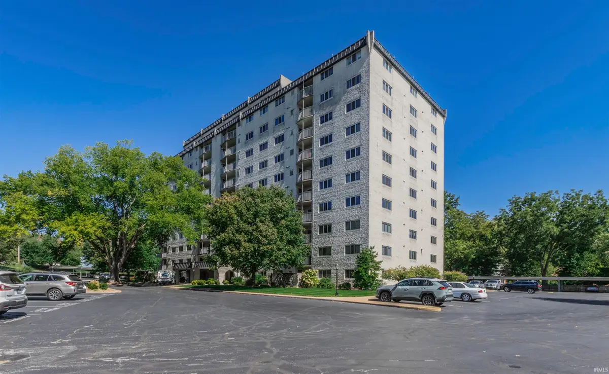 600 S Cullen Avenue #703, Evansville, IN 47715 - #1