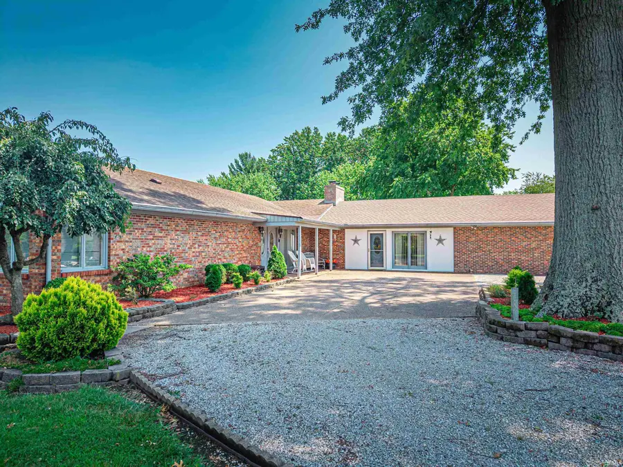 9615 Old State Road, Evansville, IN 47711 - #2