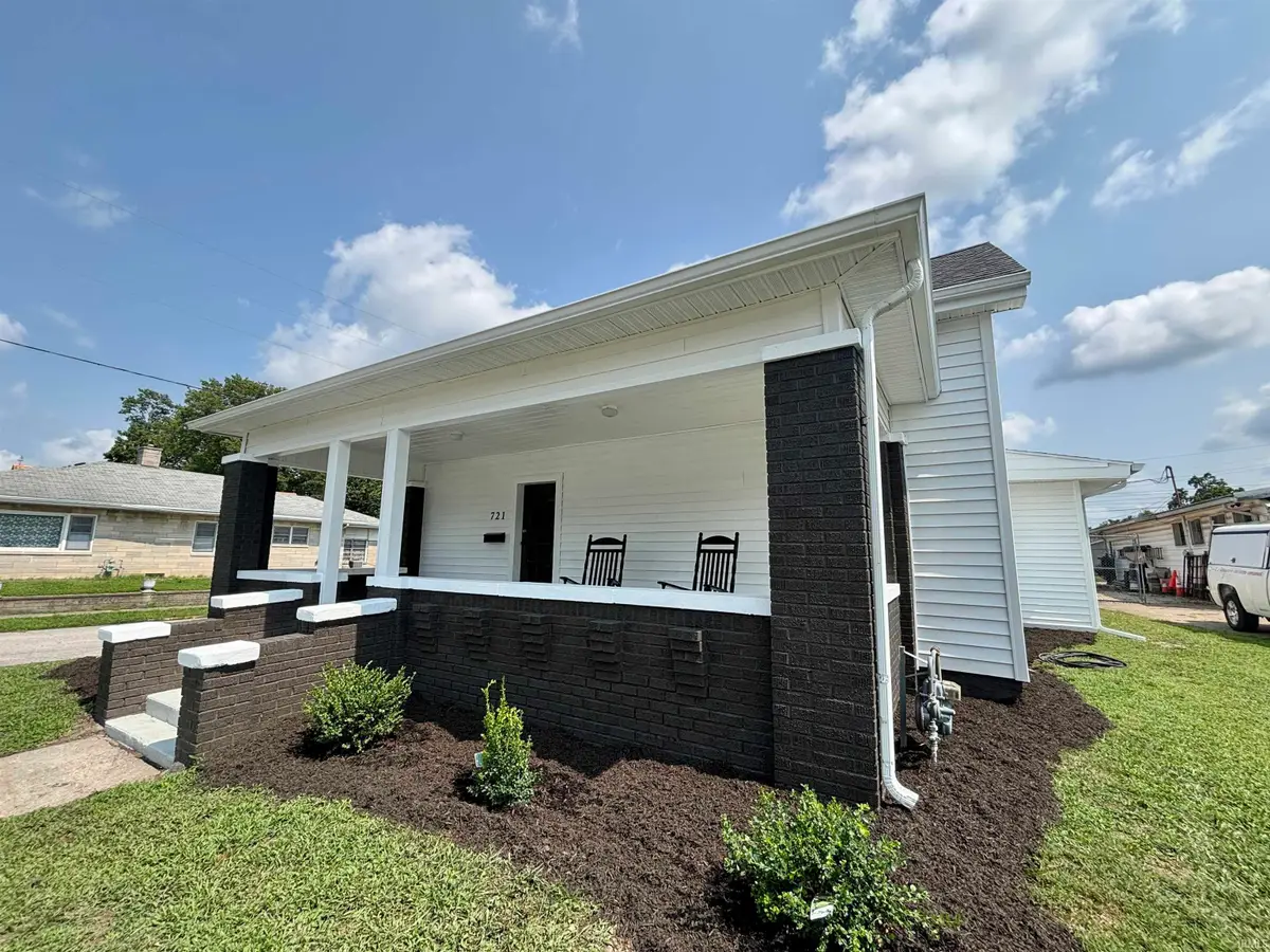 721 N 12th Street, Vincennes, IN 47591 - #1