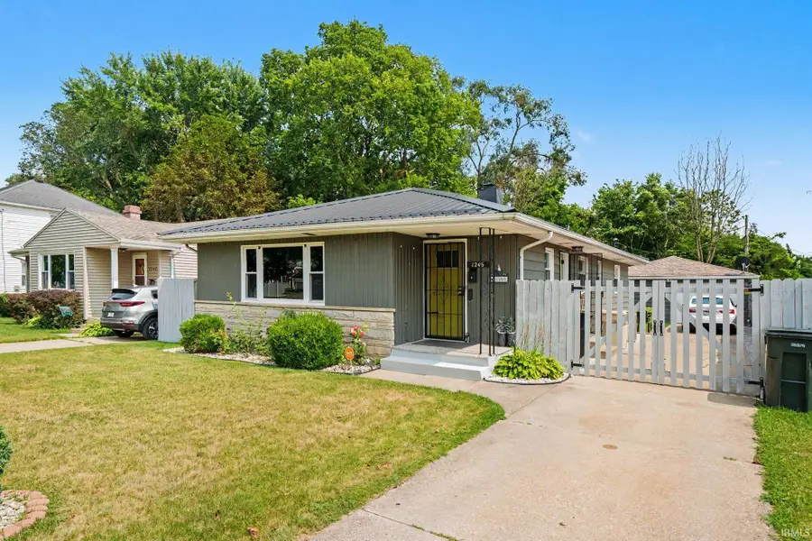 1246 Woodlawn Boulevard, South Bend, IN 46616 - #3