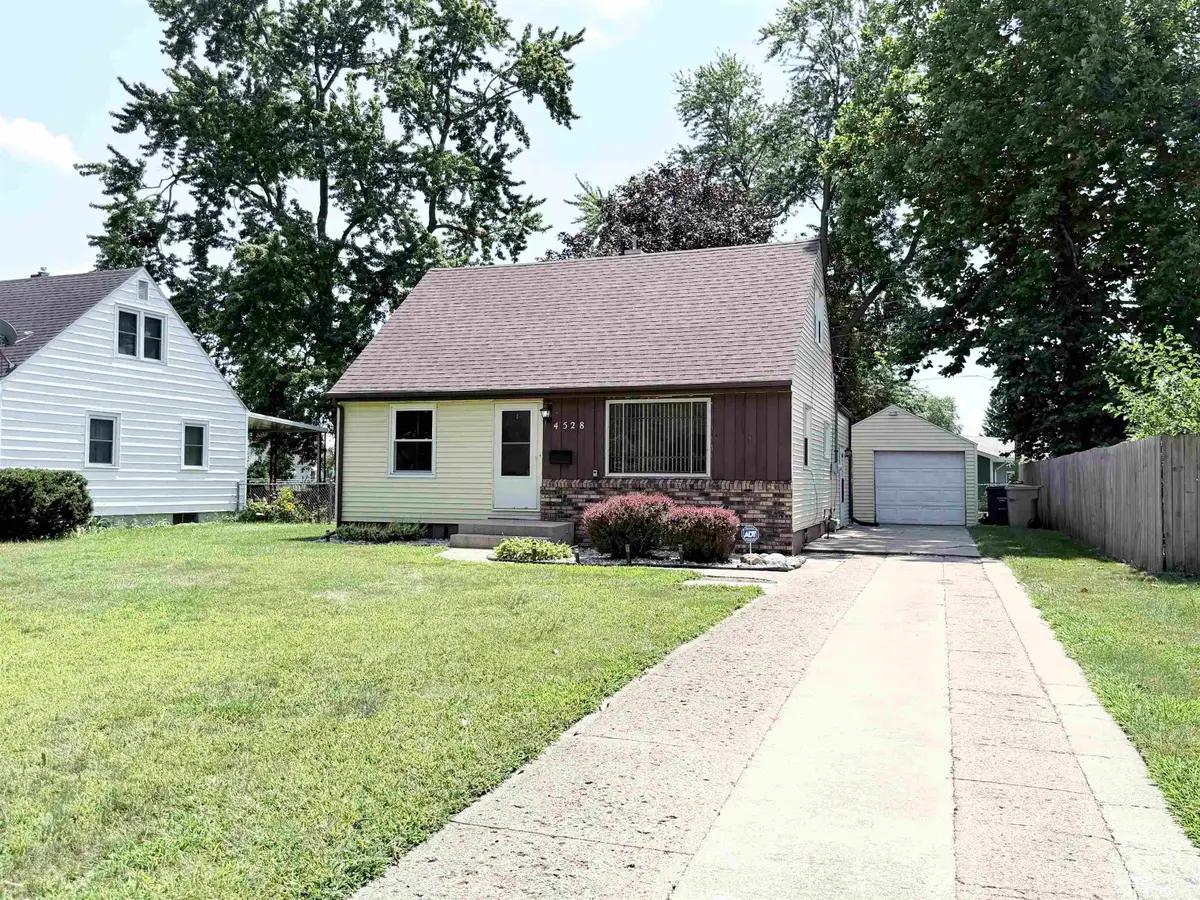 4528 W Linden Avenue, South Bend, IN 46619 - #1