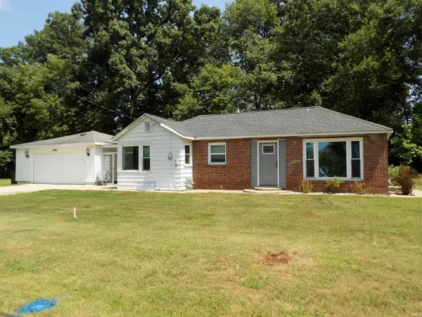 820 Rinehart Place, Elkhart, IN 46516