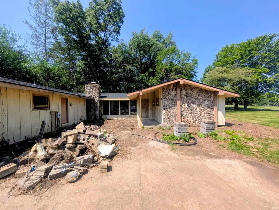 50745 Lincroft Drive, Granger, IN 46530 - #2