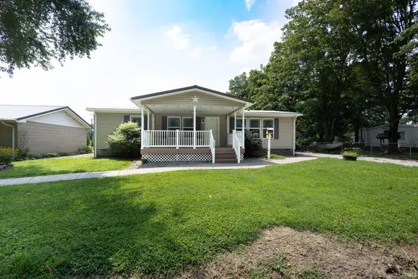 7399 Main Street, Wadesville, IN 47638