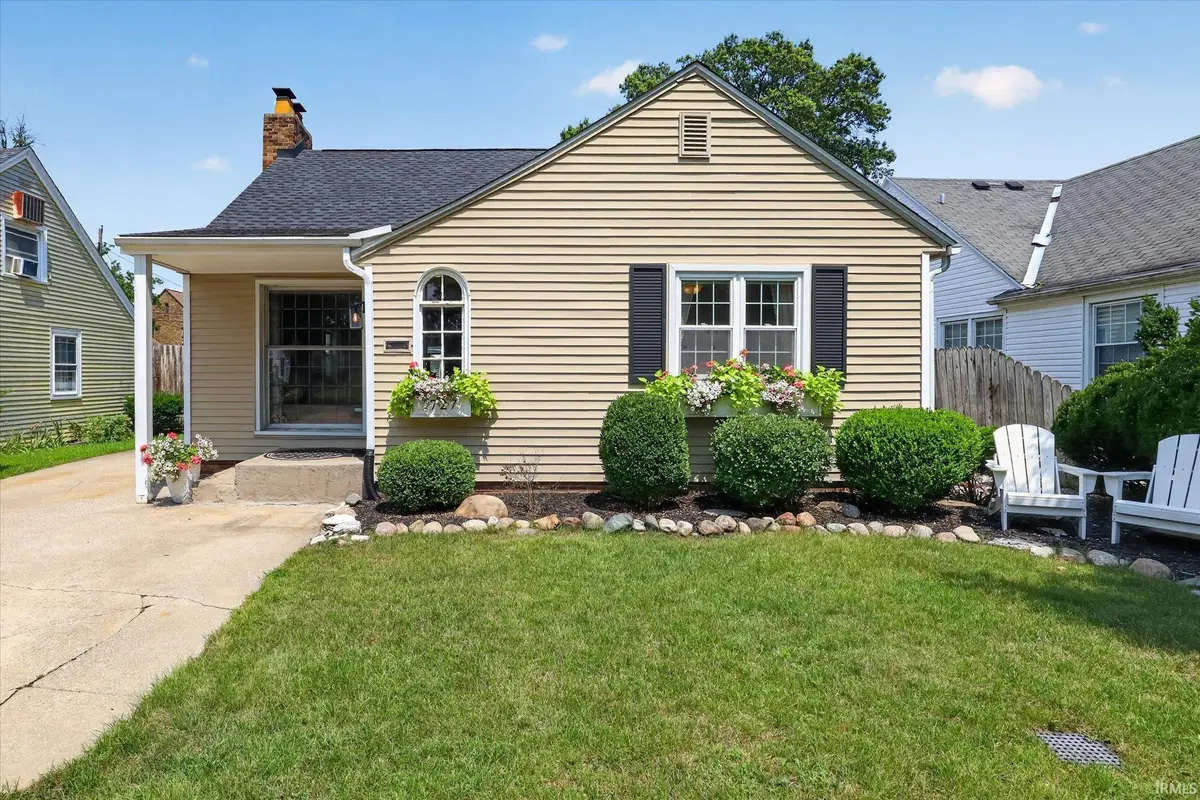 1727 Sunnymede Avenue, South Bend, IN 46615 - #1