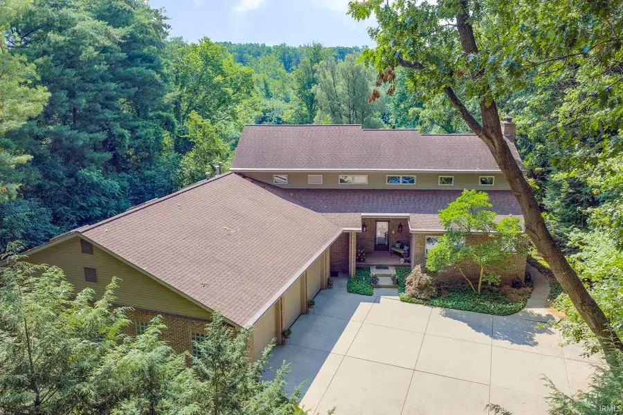 53820 Crystal Creek Lane, Elkhart, IN 46514 - #2
