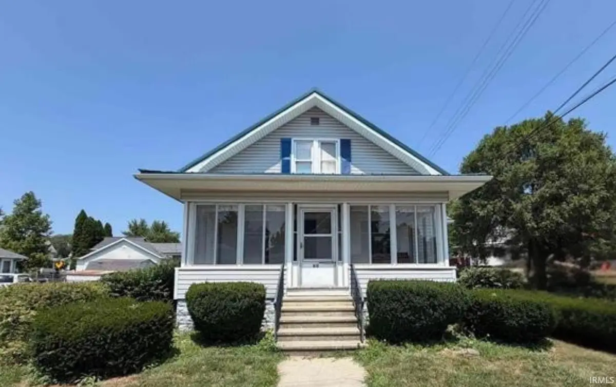 314 W Winona Avenue, Warsaw, IN 46580 - #1