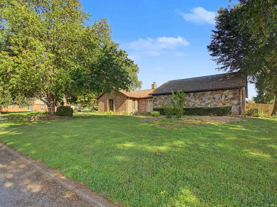 2009 Greenbrier Drive, Mount Vernon, IN 47620 - #3