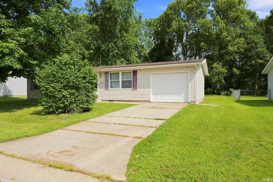 2030 Chief Turtle Court, Huntington, IN 46750 - #3