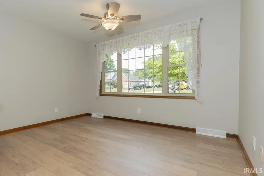 1110 Cherry Hills Drive, Mount Vernon, IN 47620 - #2