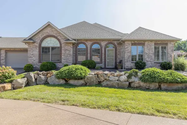 8127 Wolf Creek Court, Evansville, IN 47712