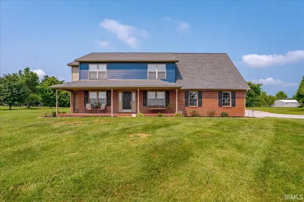 10725 S 525 E, Haubstadt, IN 47639