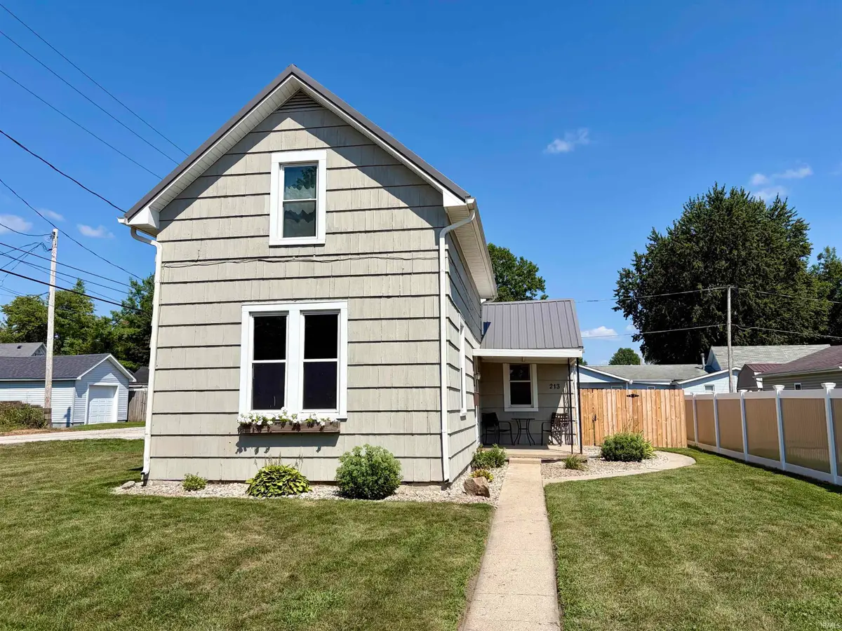 213 S 19th Street, Elwood, IN 46036 - #1