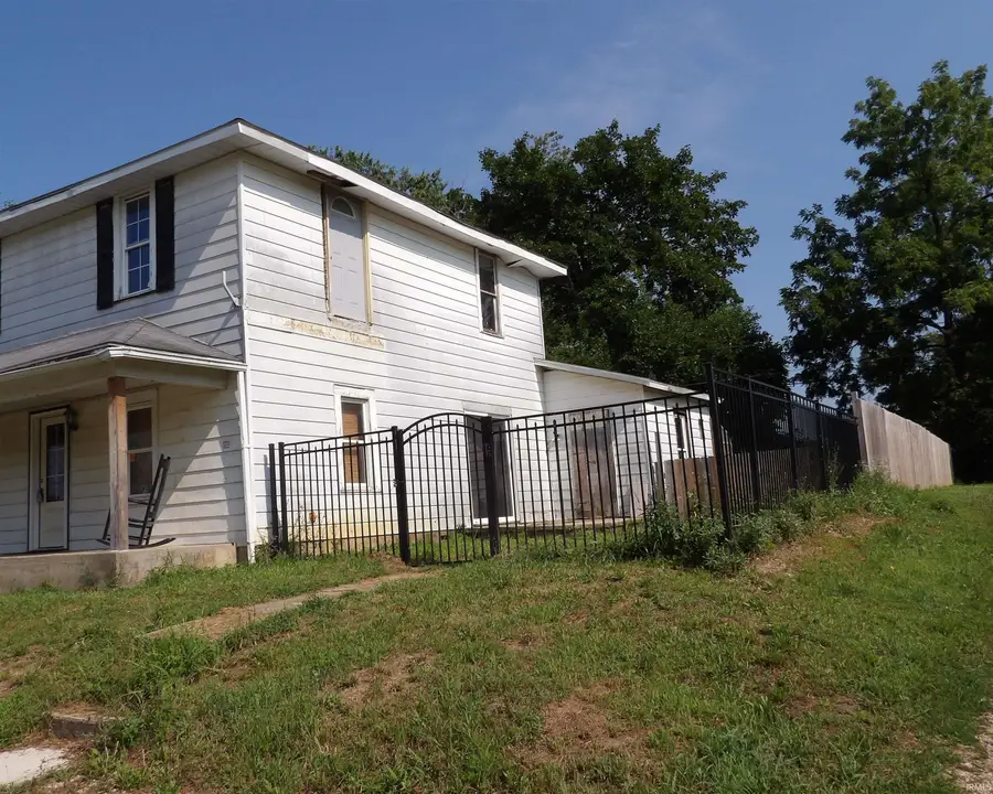 304 E Washington Street, Eaton, IN 47338 - #2