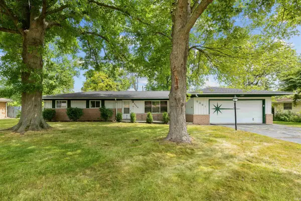 5001 Ione Drive, Fort Wayne, IN 46835