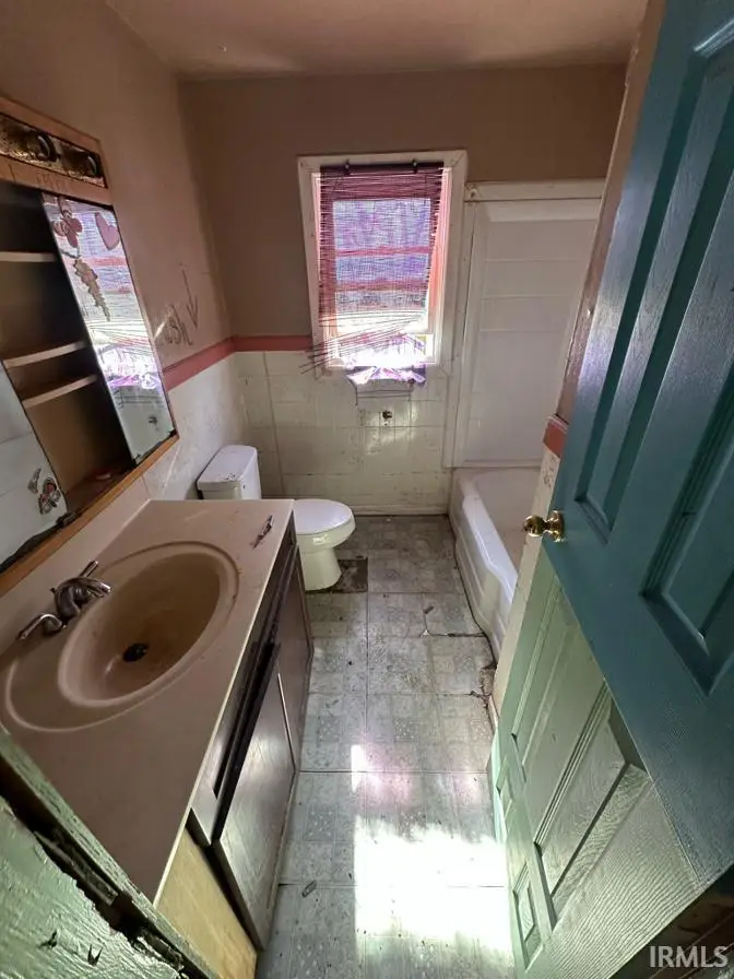 5414 E 16th Street, Indianapolis, IN 46218 - #3