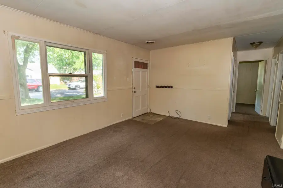 162 Joyce Court, Elkhart, IN 46516 - #3