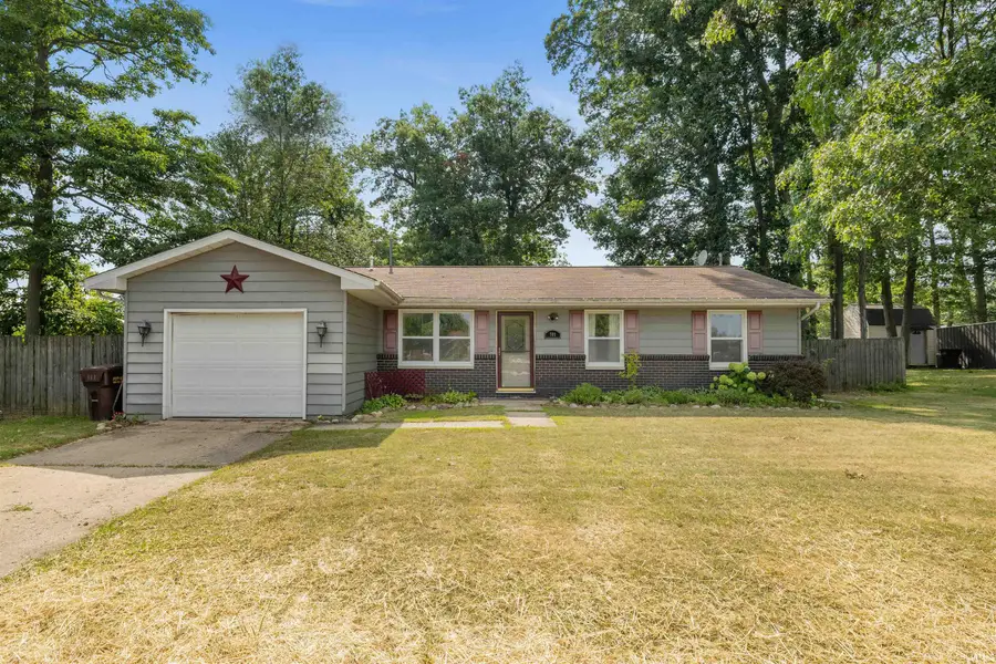 701 Shawnee Dr Drive, Angola, IN 46703 - #2