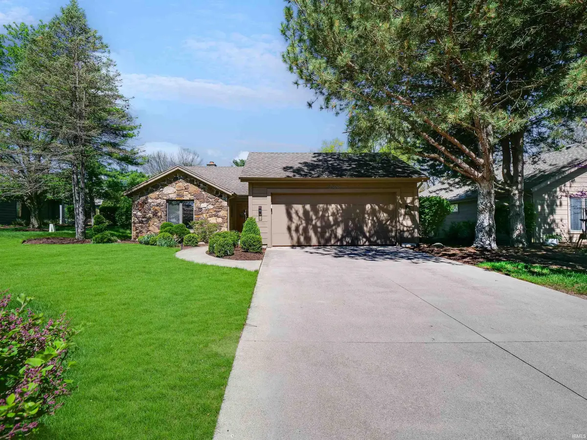 6518 E Canal Pointe Lane, Fort Wayne, IN 46804 - #1