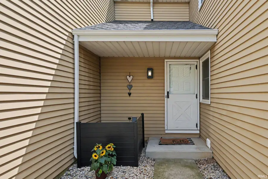 1011 Wheatstone Drive, Mishawaka, IN 46544 - #2